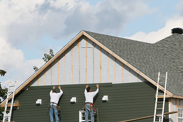 Professional Siding technician working in Rocky Mount, NC